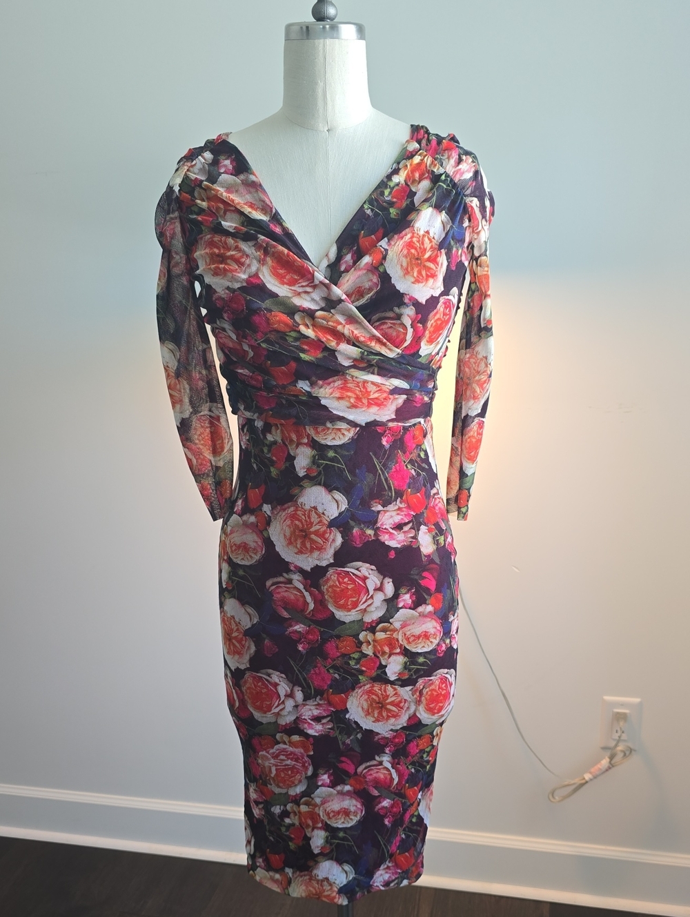 FUZZI Floral Ruched Midi Dress in Multicolor Floral on Purple